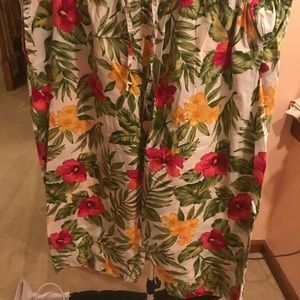 Victoria Jones Woman Capri 2X